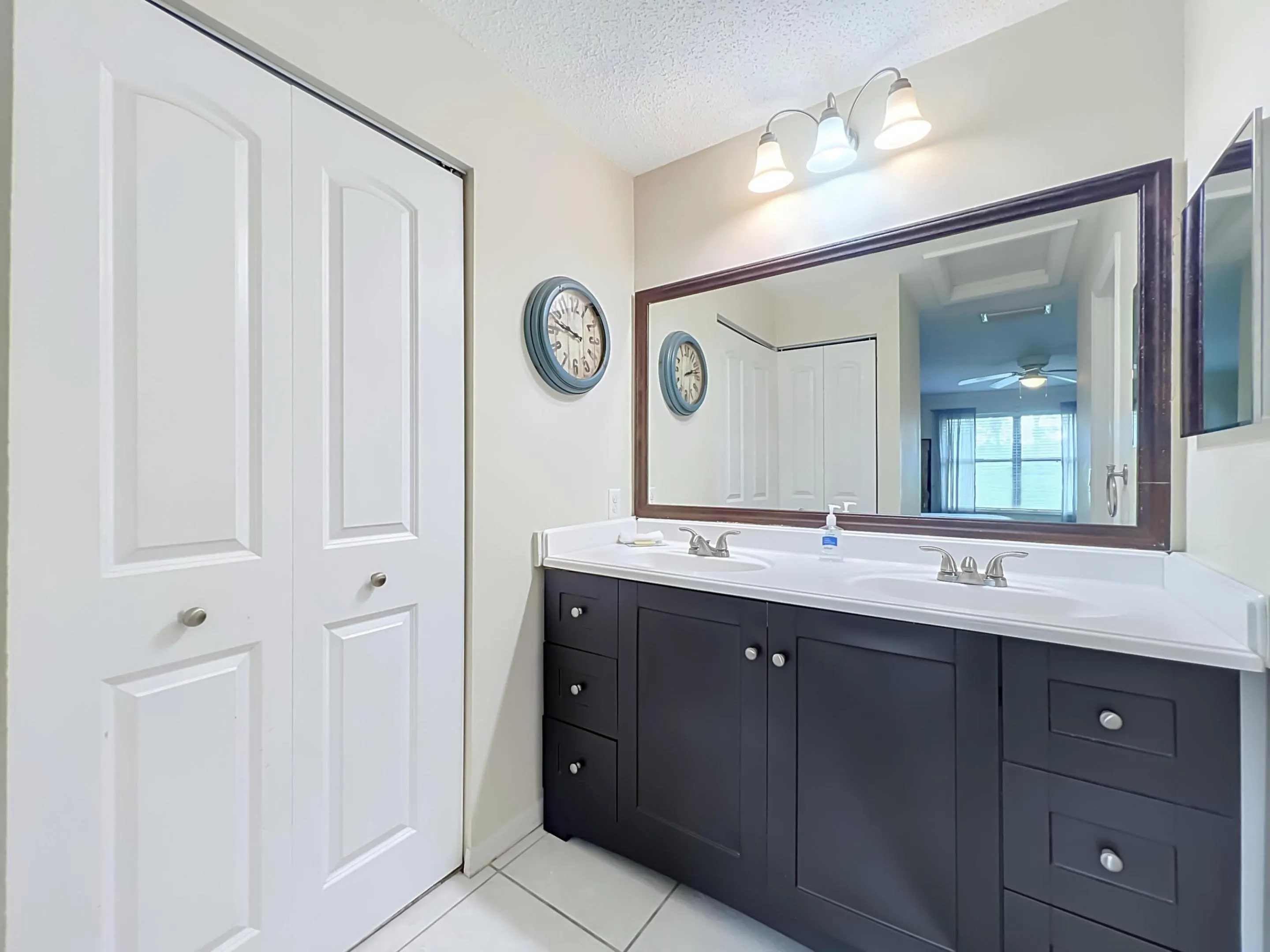 281 Amber Court-38
