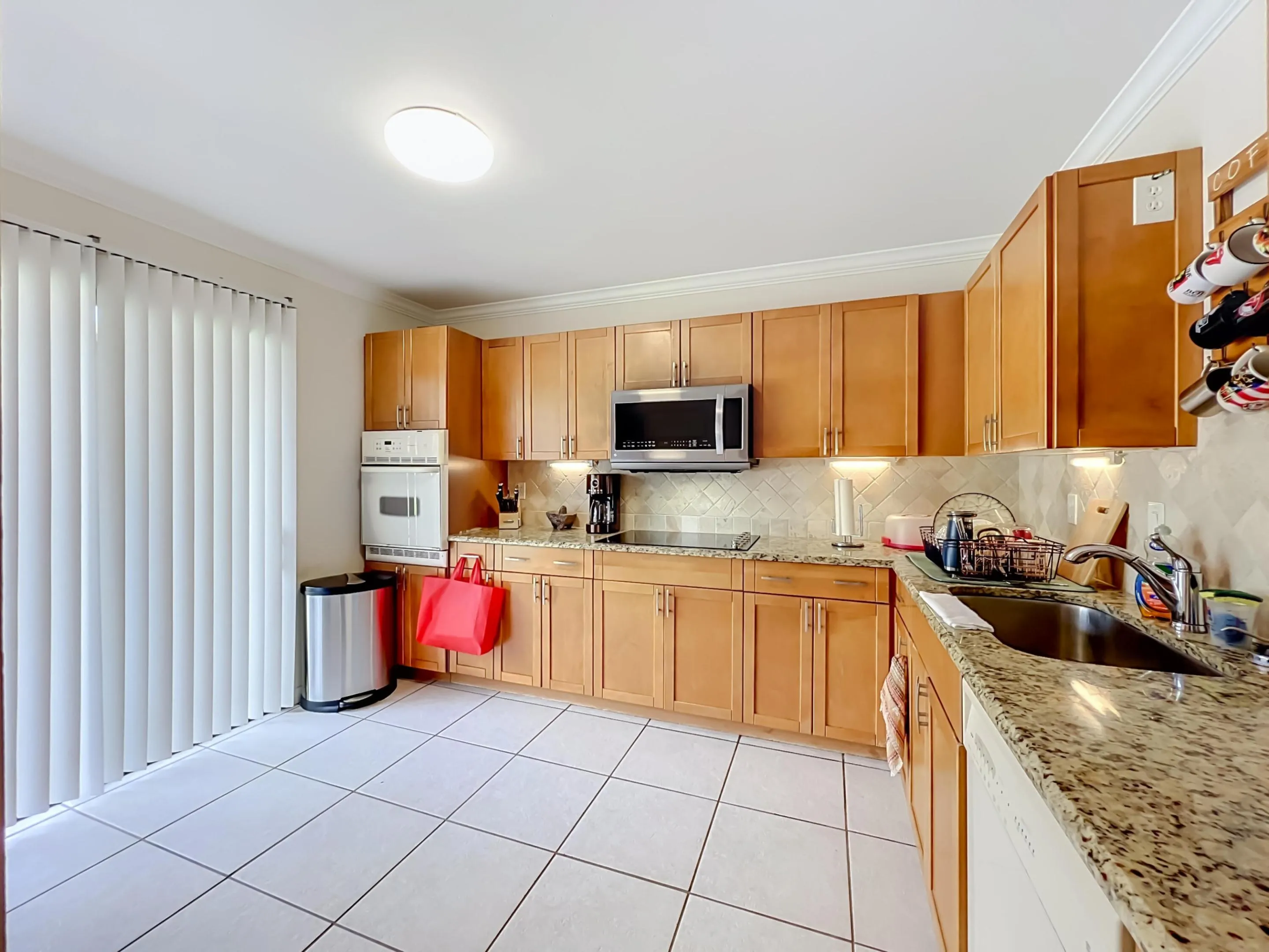 281 Amber Court-17