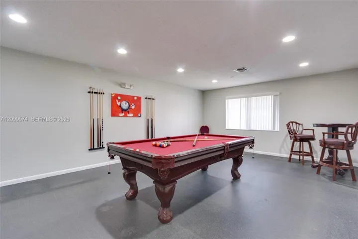 bILLARDS