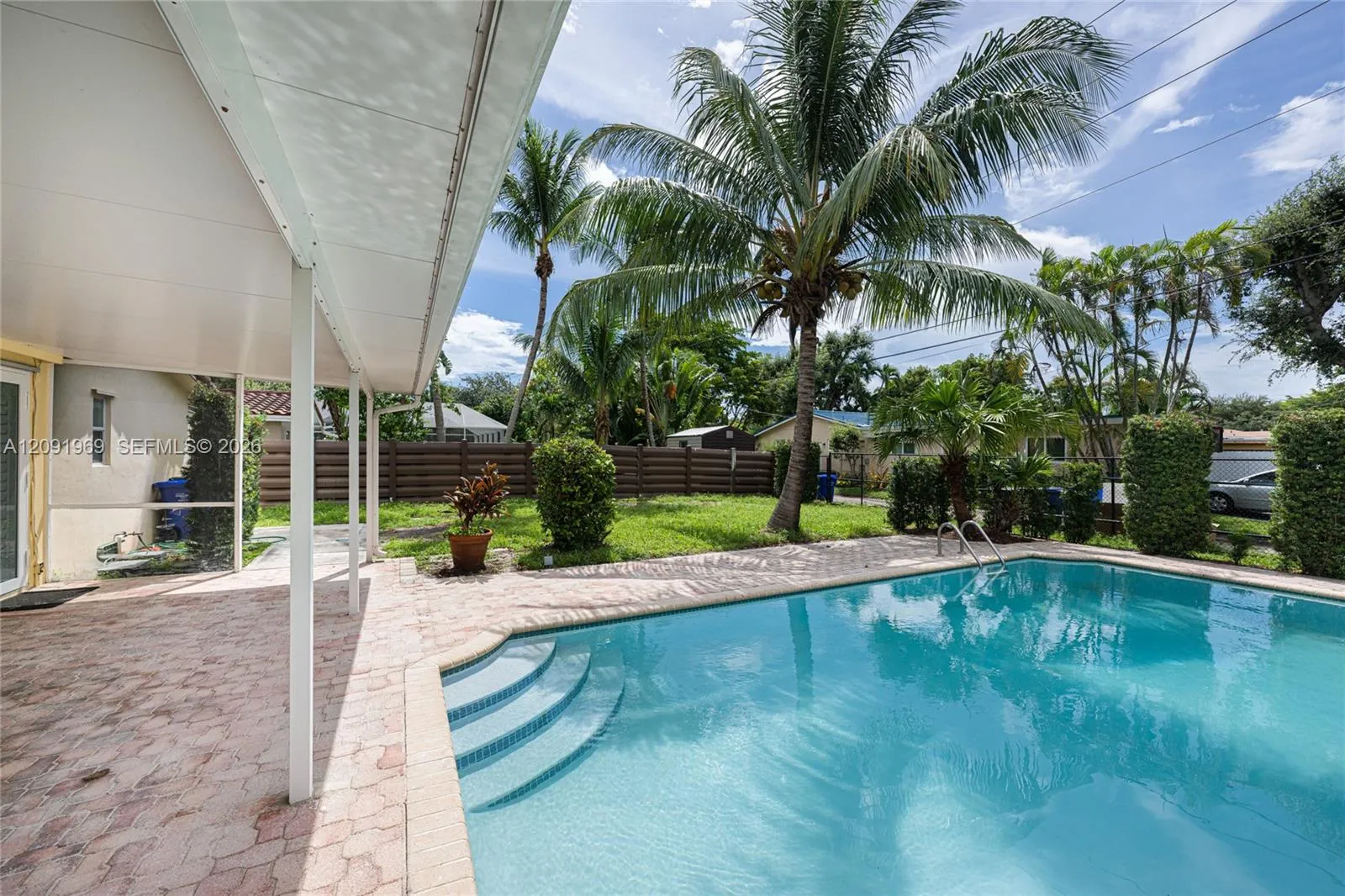 Pool & Patio