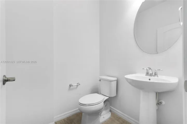 Photo 31