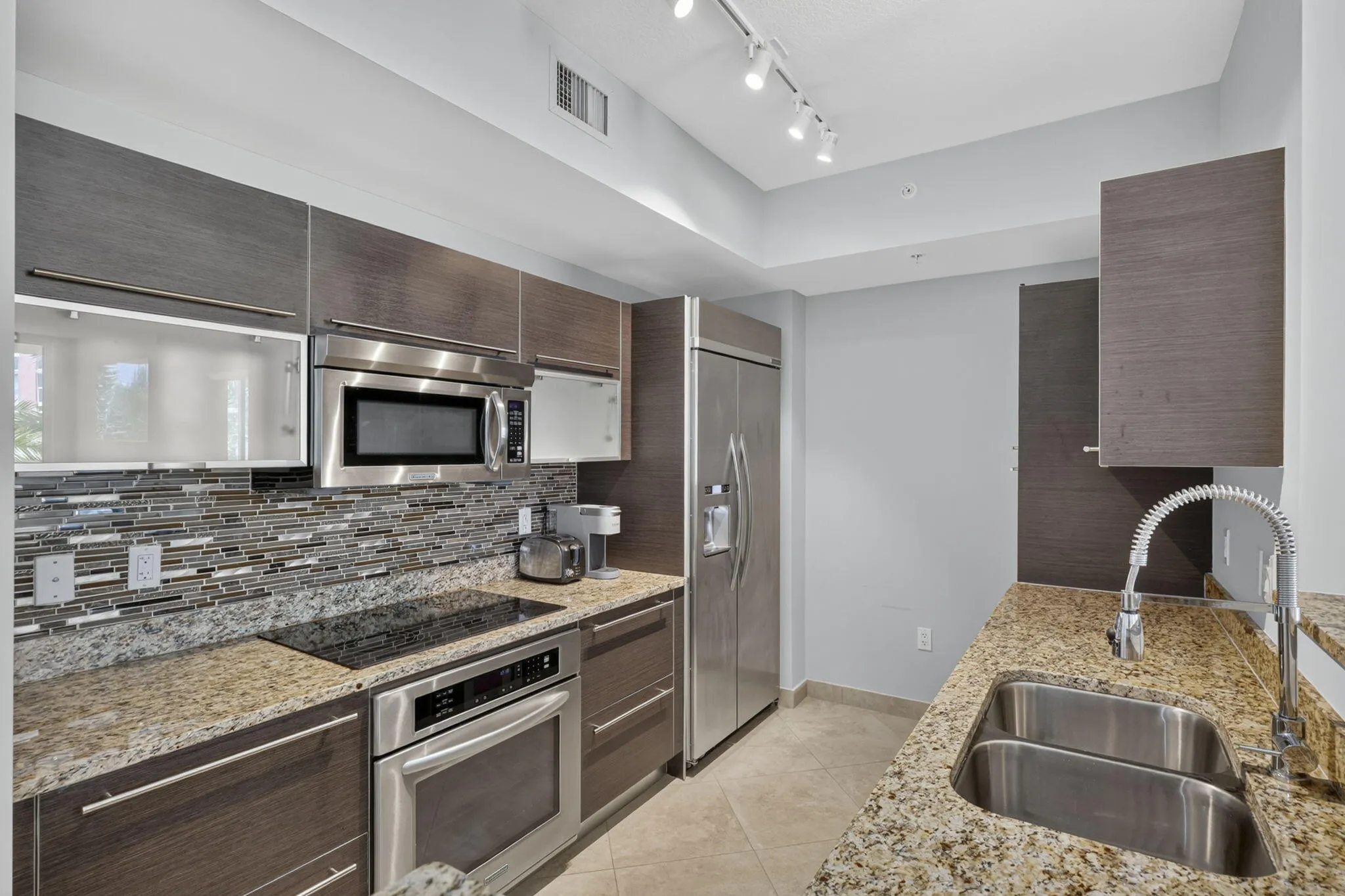 All Stainless Steel Kitchen​​‌​​​​‌​​‌‌​‌‌​​​‌‌​‌​‌​‌​​​‌​​ Appliances