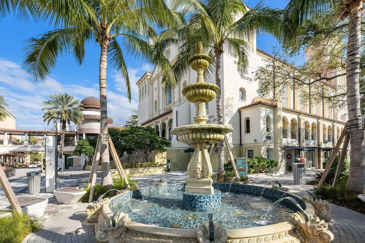 CityPlace Harriet Himmel Fountain
