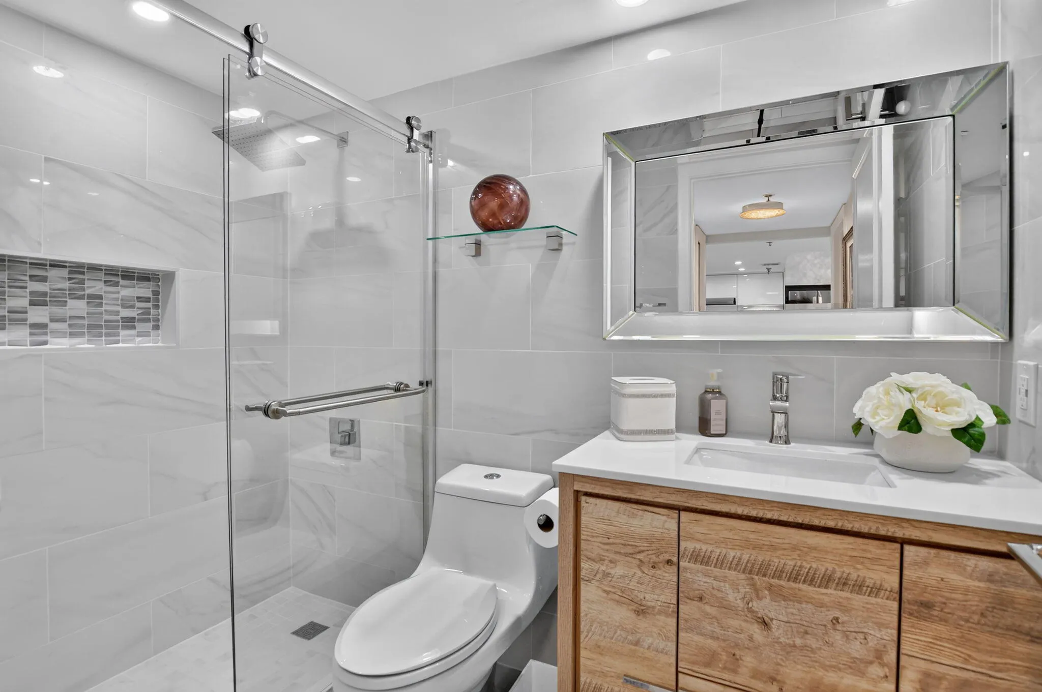 UNIQUE VANITY , BARN DOOR FRAMELESS DOORS
