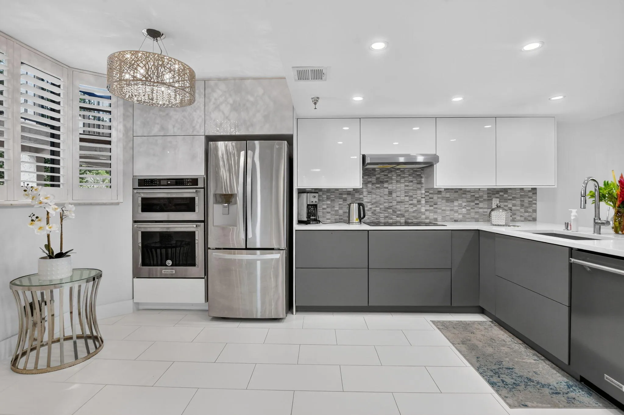 STAINLESS STEEL APPLIANCES