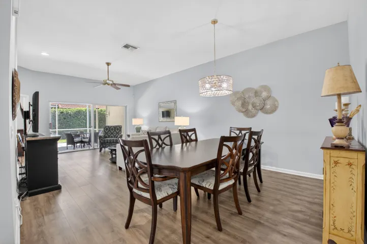 Dining Room / Living Room