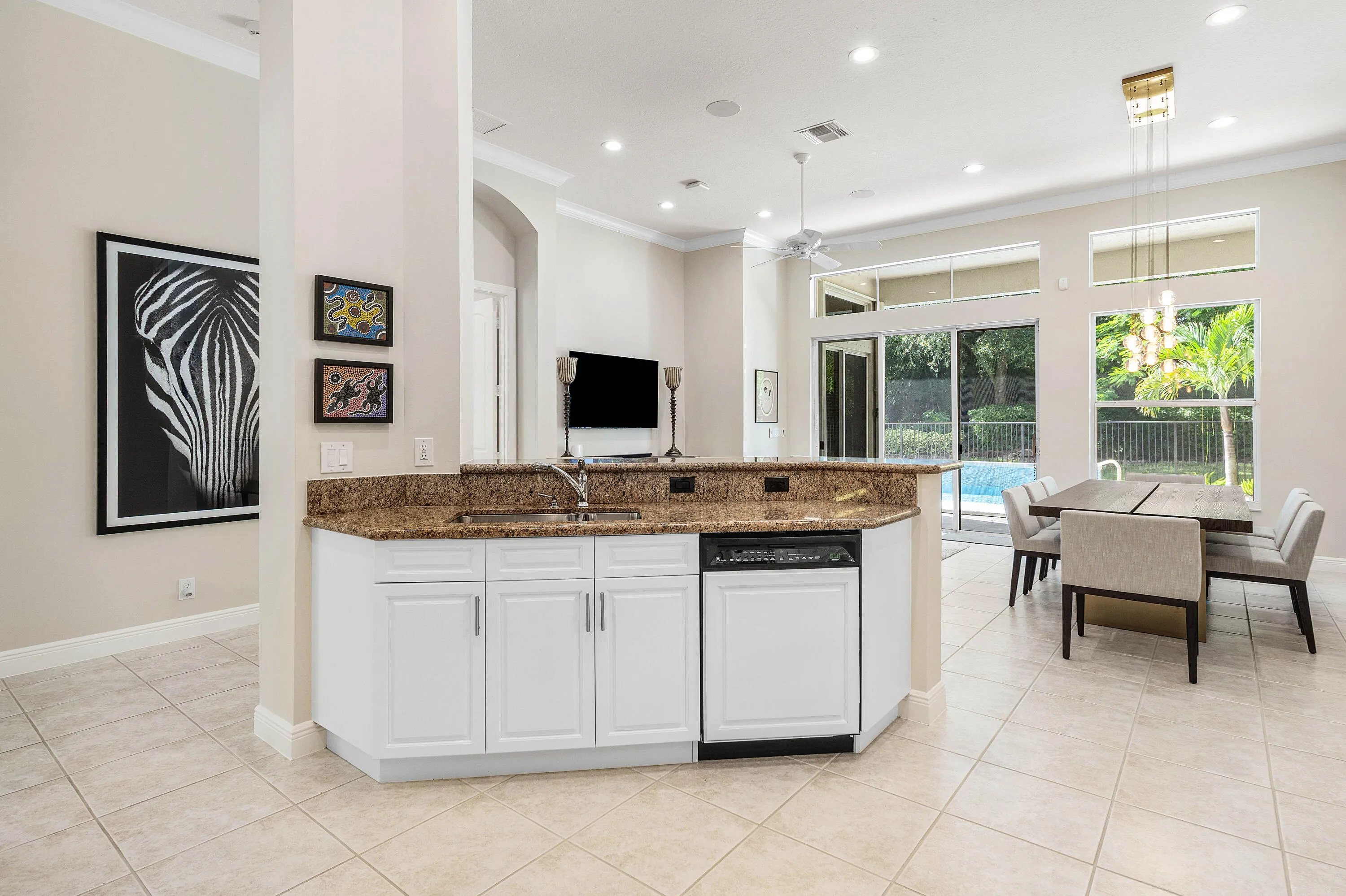 010-8138ValhallaDrive-DelrayBeach-FL-334