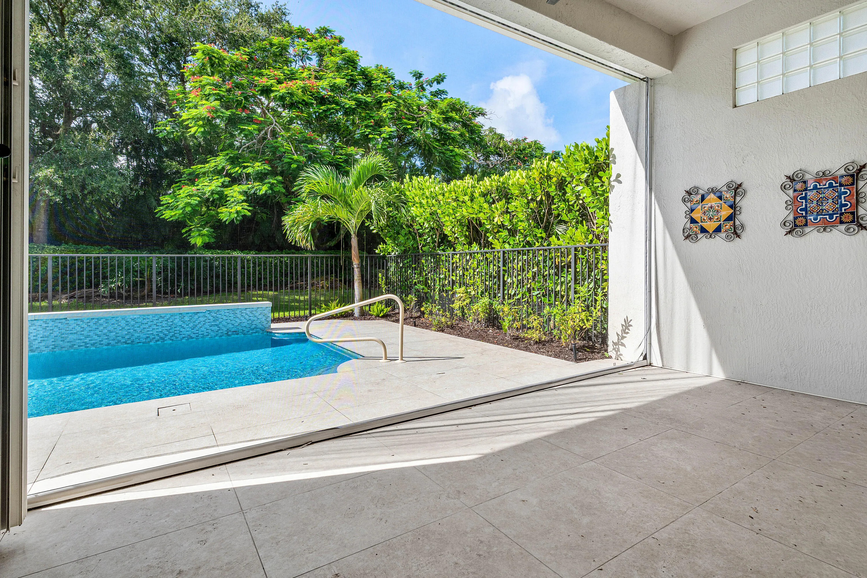 030-8138ValhallaDrive-DelrayBeach-FL-334
