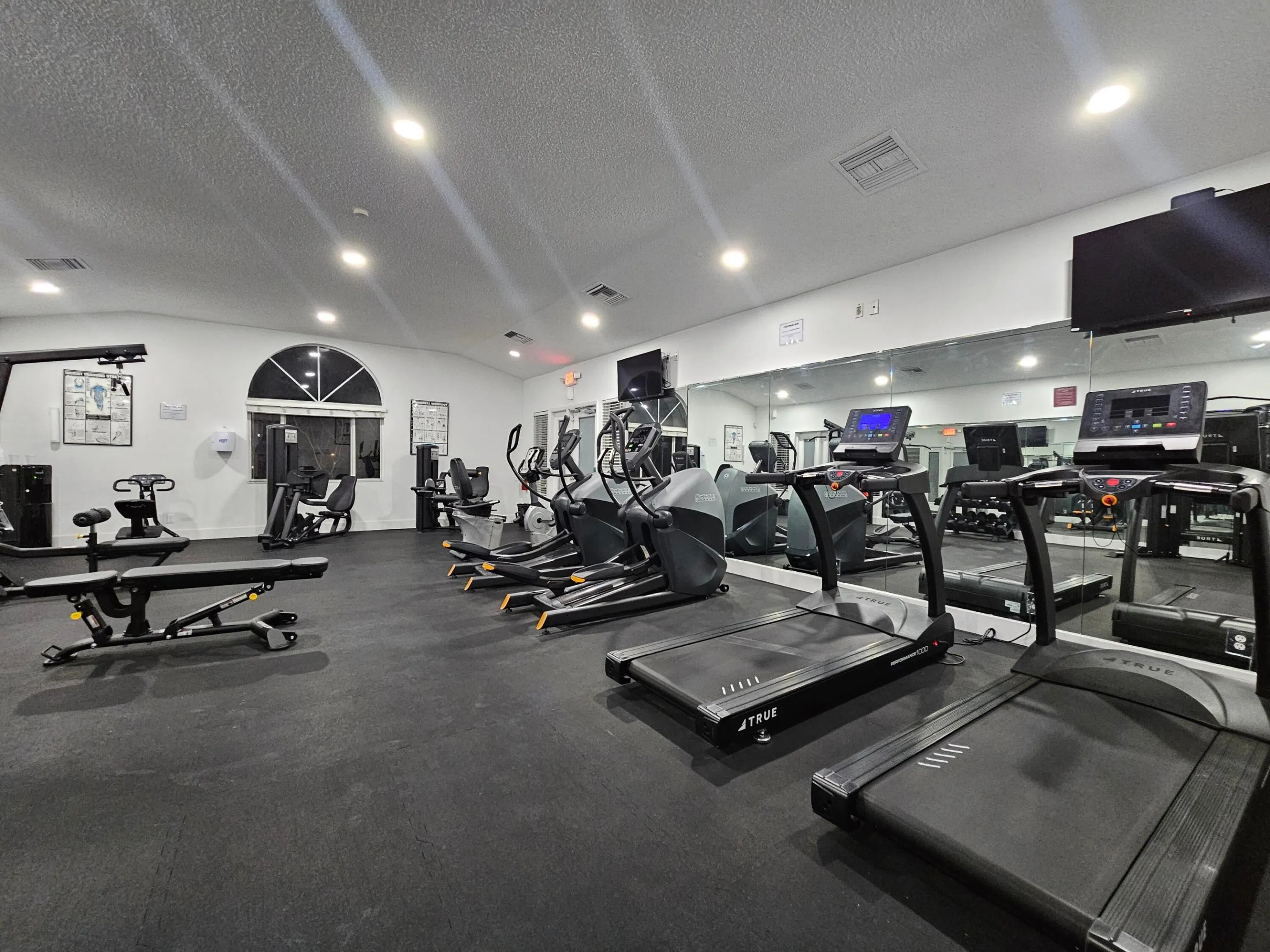 FITNESS CENTER