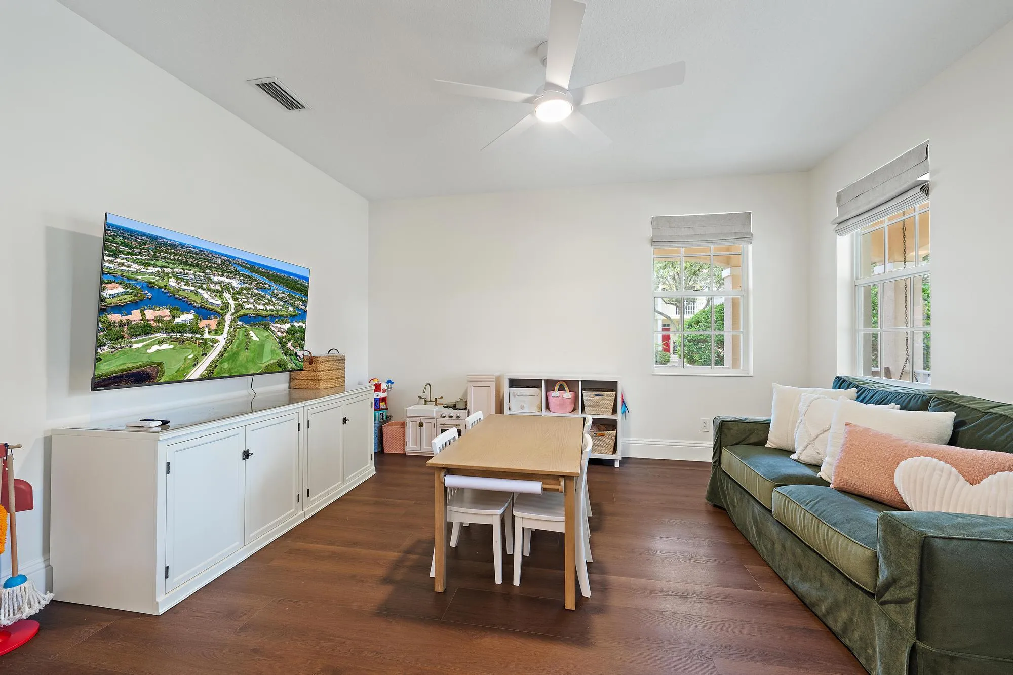 126 Peabody Dr-5