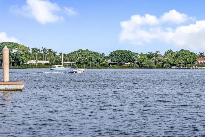 Inlet Boat