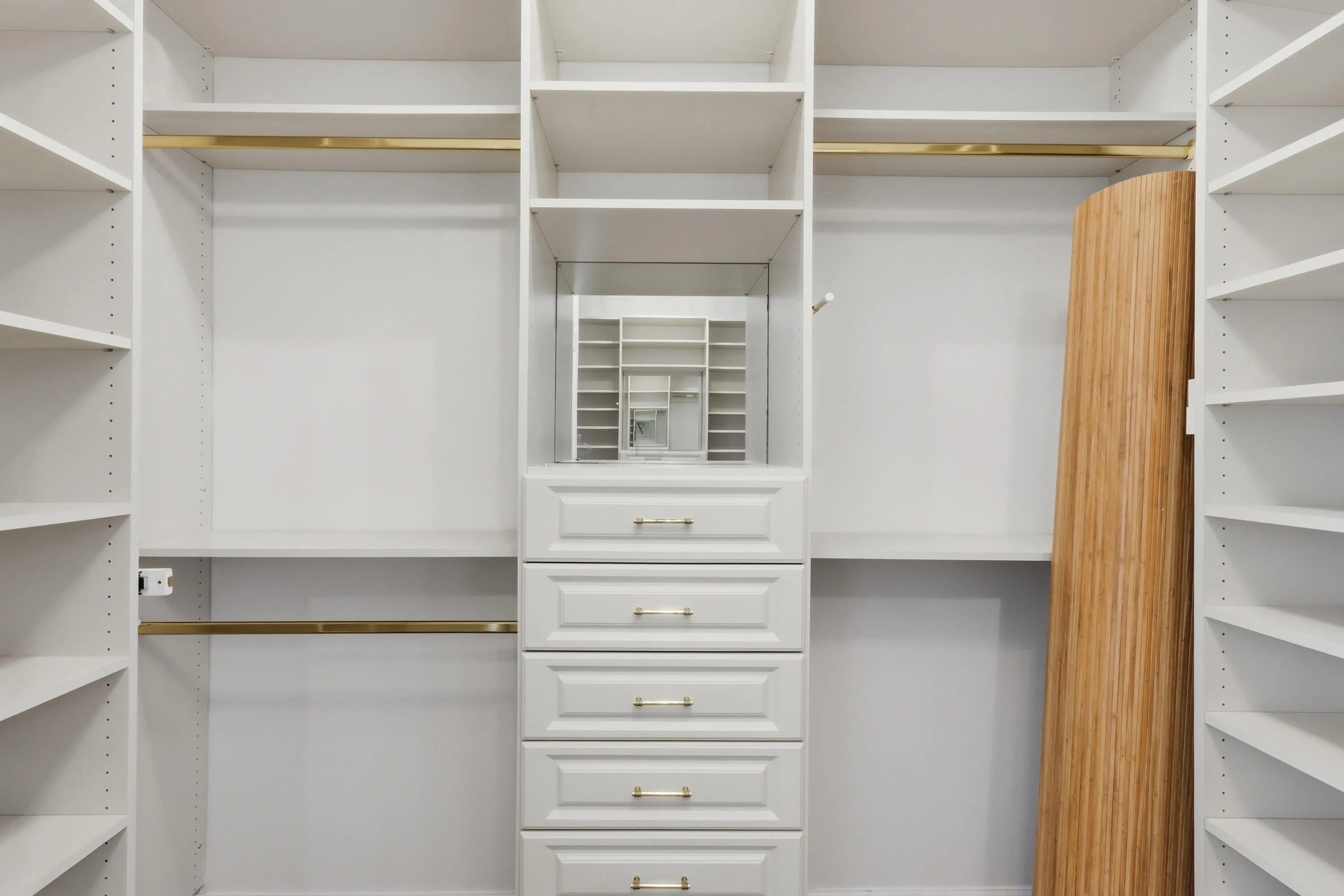 Fitted Closets