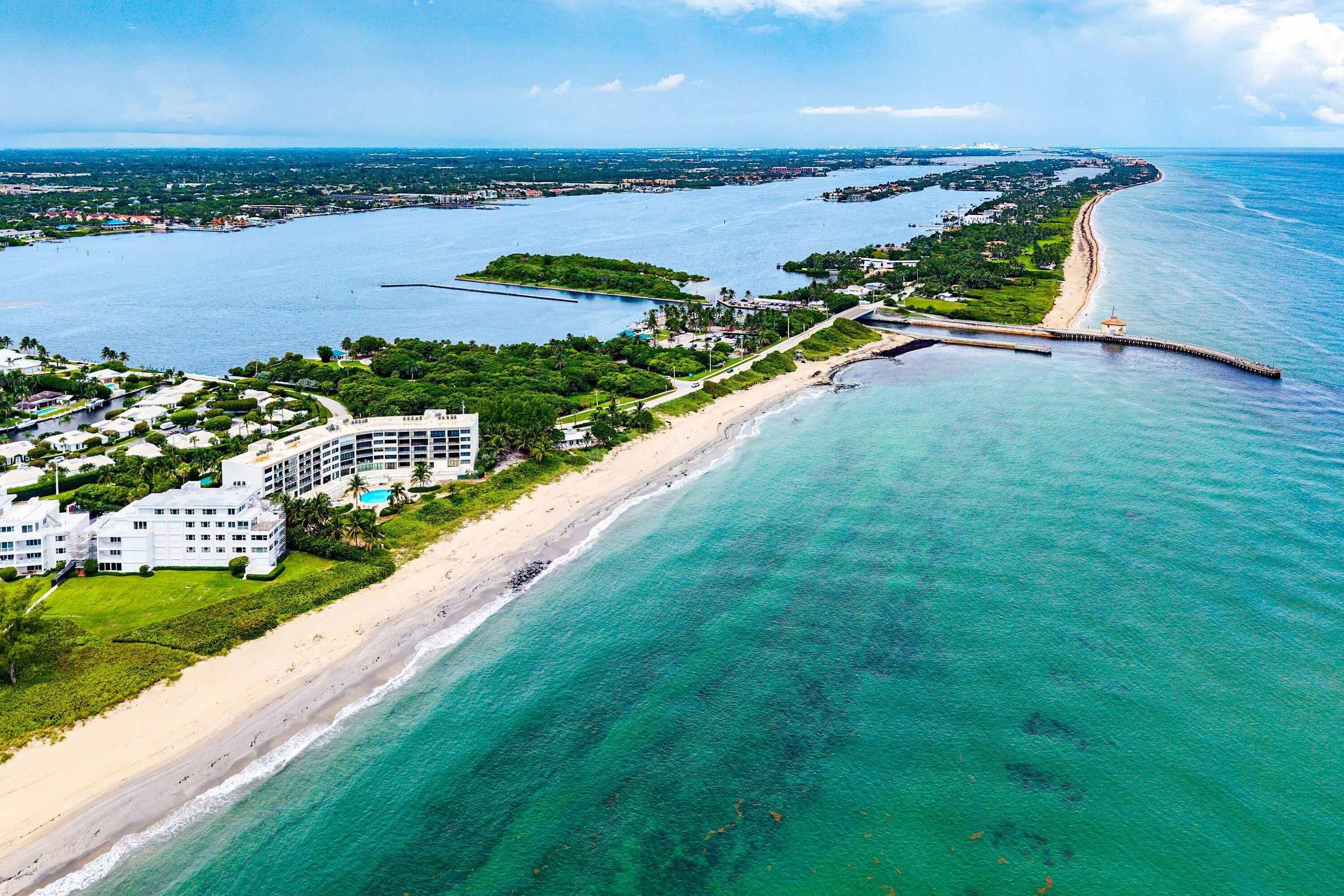 046-6885NorthOceanBoulevard-1040-OceanRi