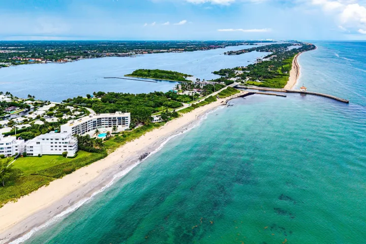 046-6885NorthOceanBoulevard-1040-OceanRi