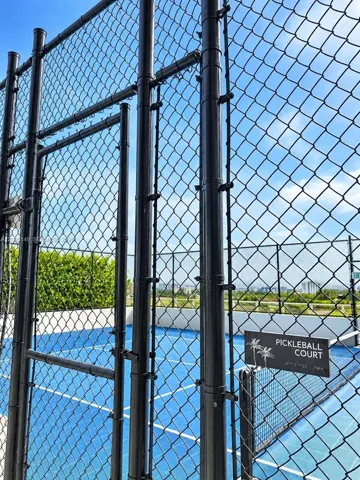 pickle ball court
