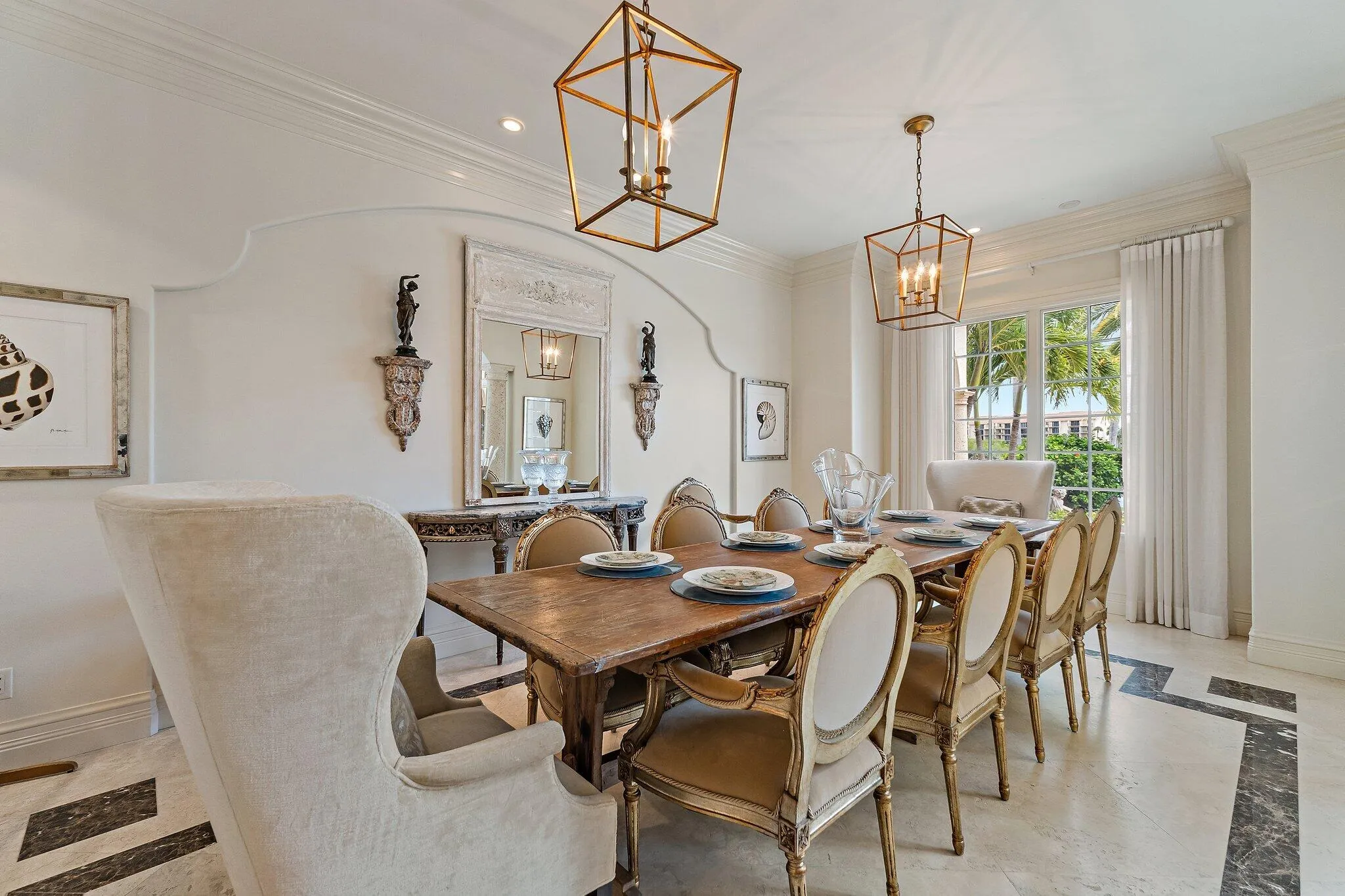 Formal Dining