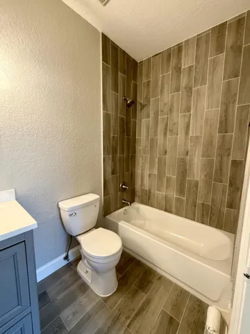 Second Bath3a