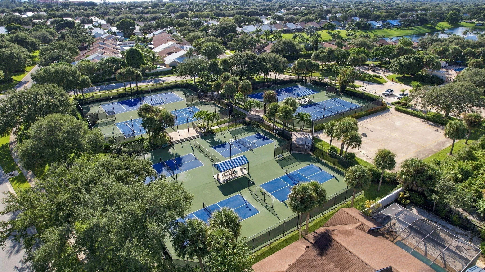 Tennis