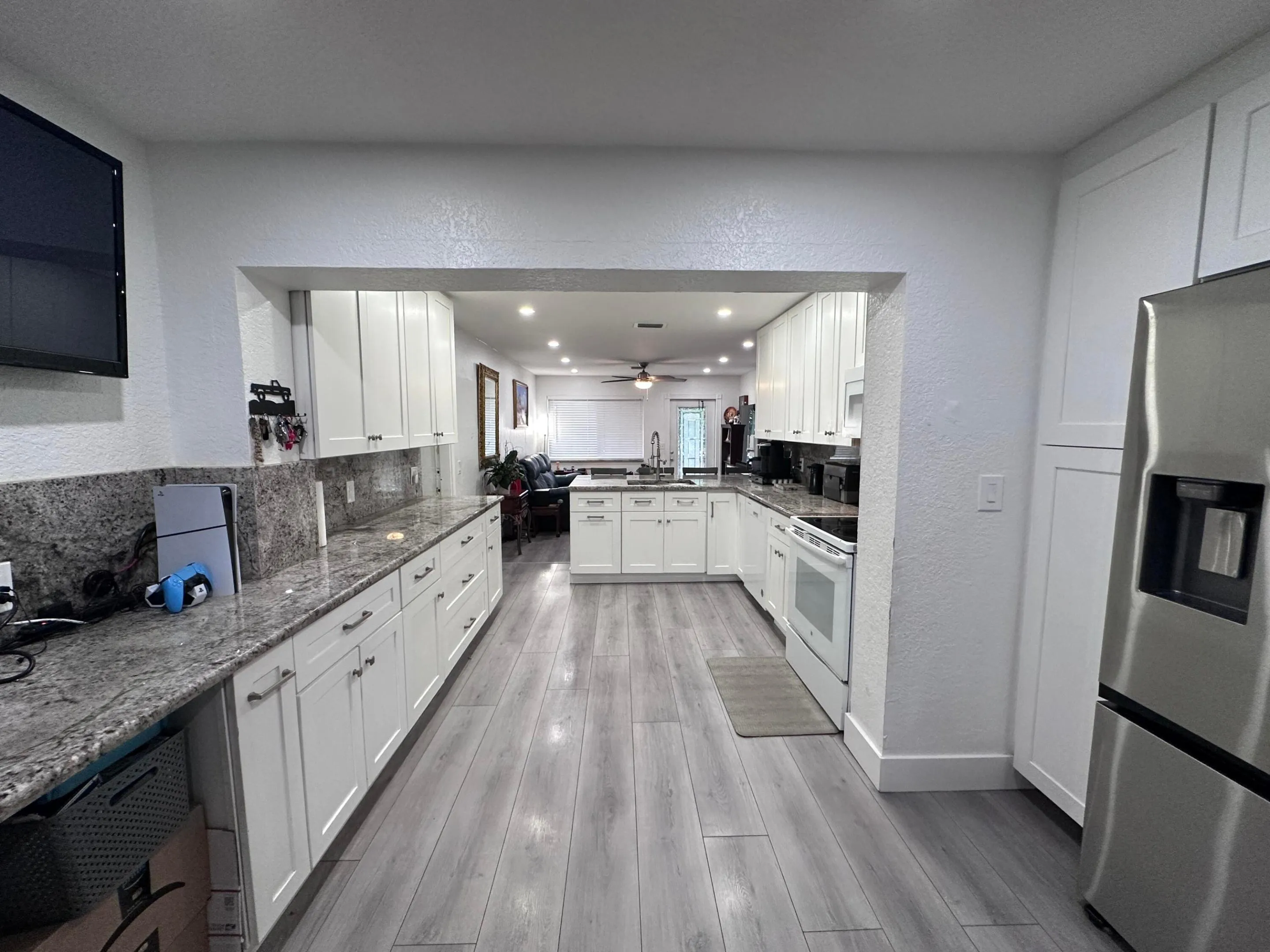 LED lighting throughout main living area.