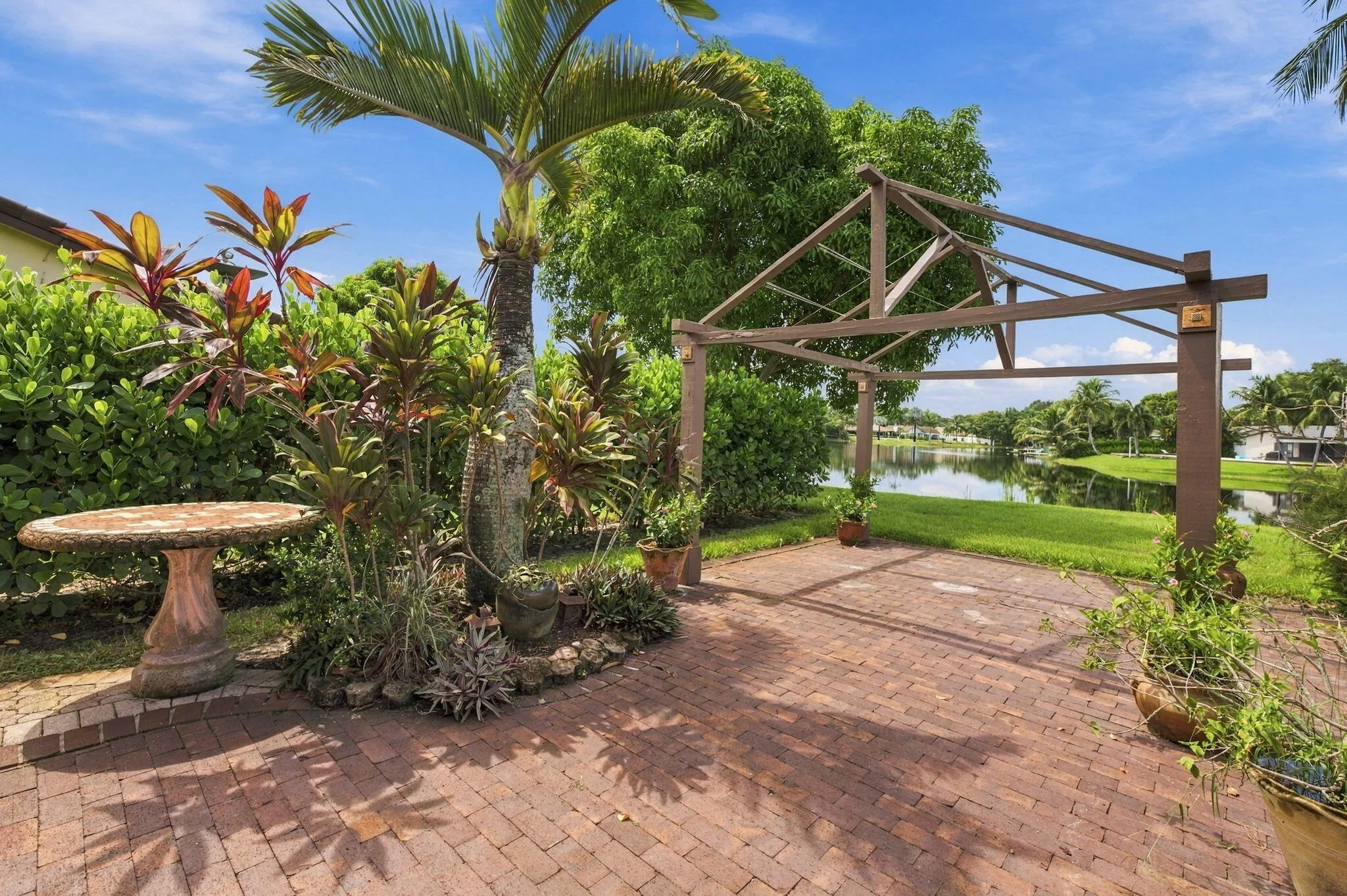 39-web-or-mls-11713-spinnaker-way