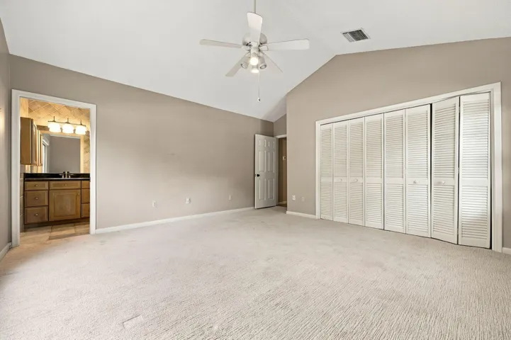 29-web-or-mls-11713-spinnaker-way