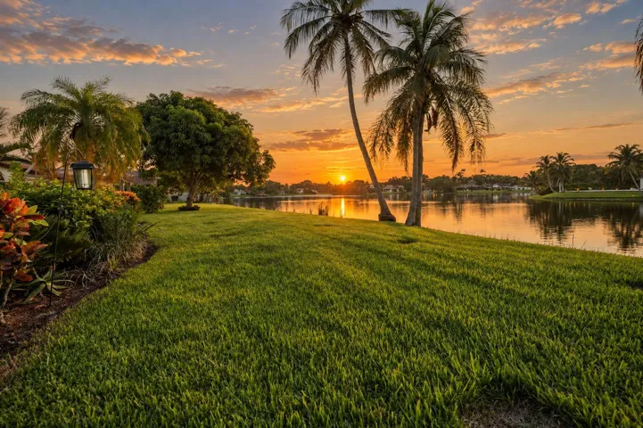 49-web-or-mls-11713-spinnaker-way