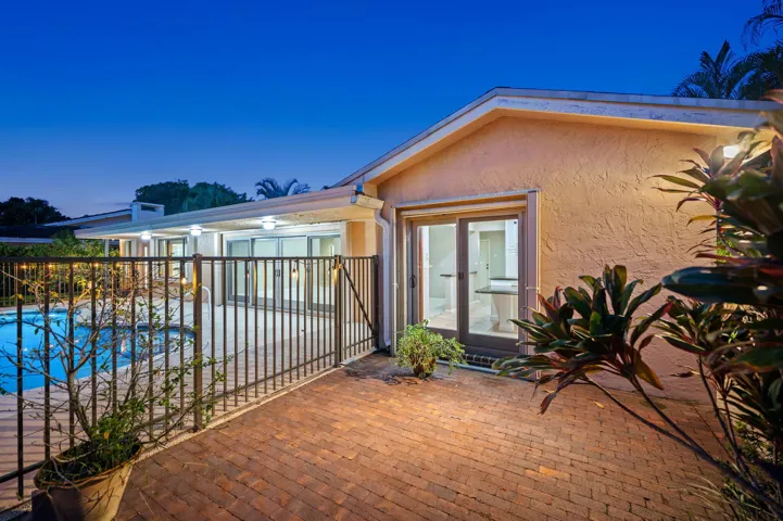 43-web-or-mls-11713-spinnaker-way