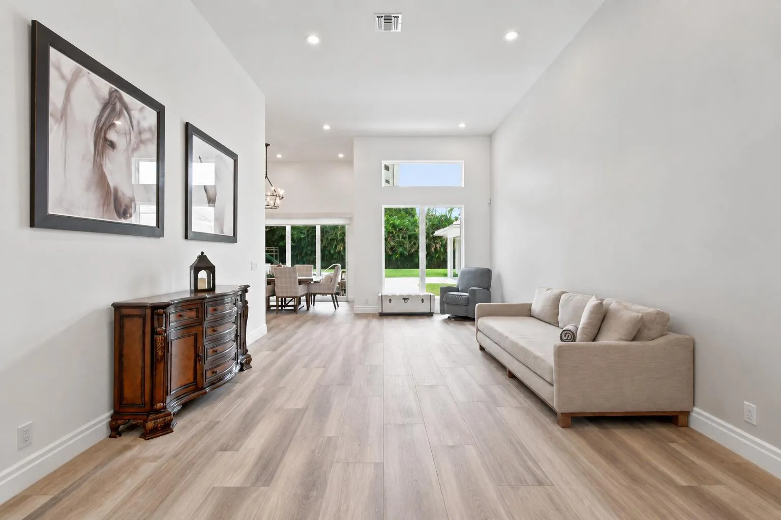 Steeplechase | Great Room 3
