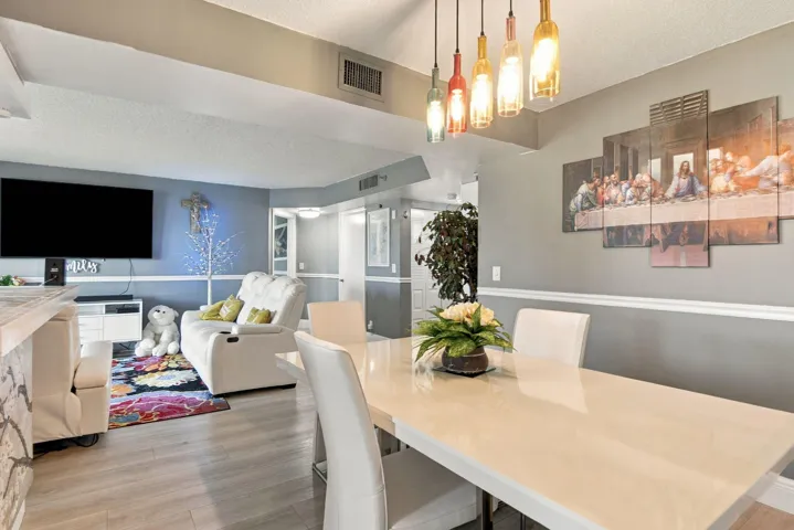 7-web-or-mls-hdr1772-jpg