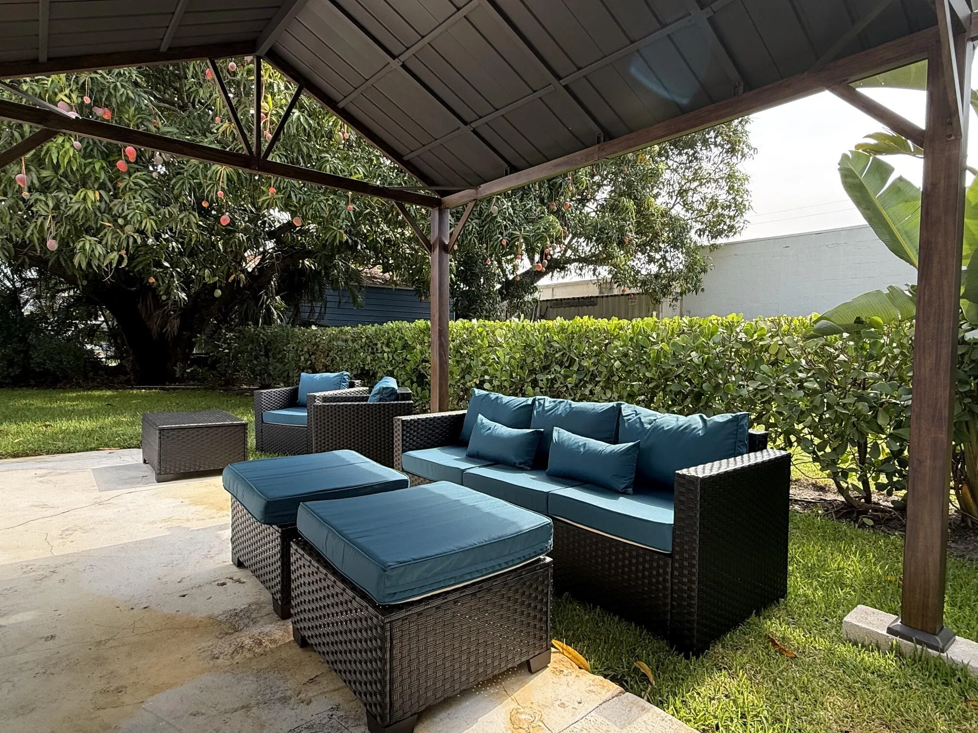 Outdoor Seating