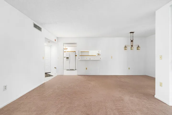 10661 NW 14th St #235 04_resized