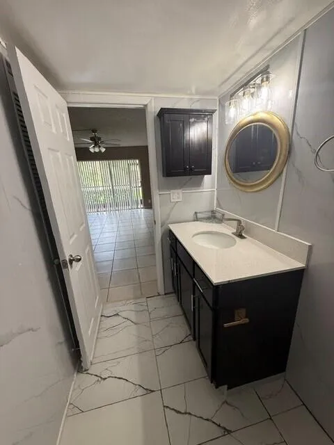 master bedroom bath