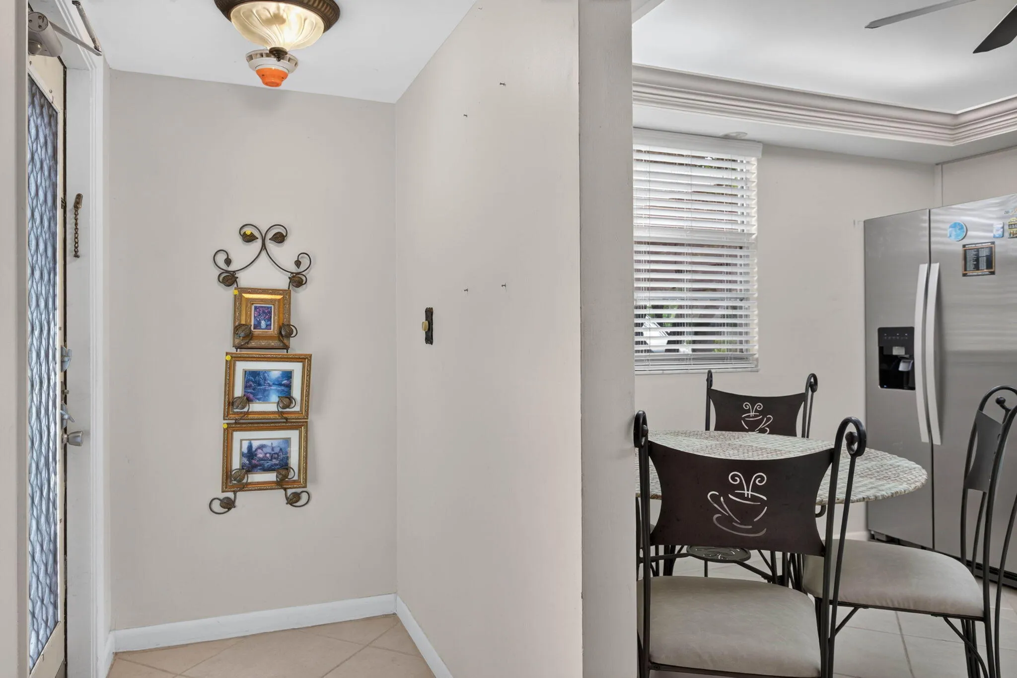 ENTRY FOYER