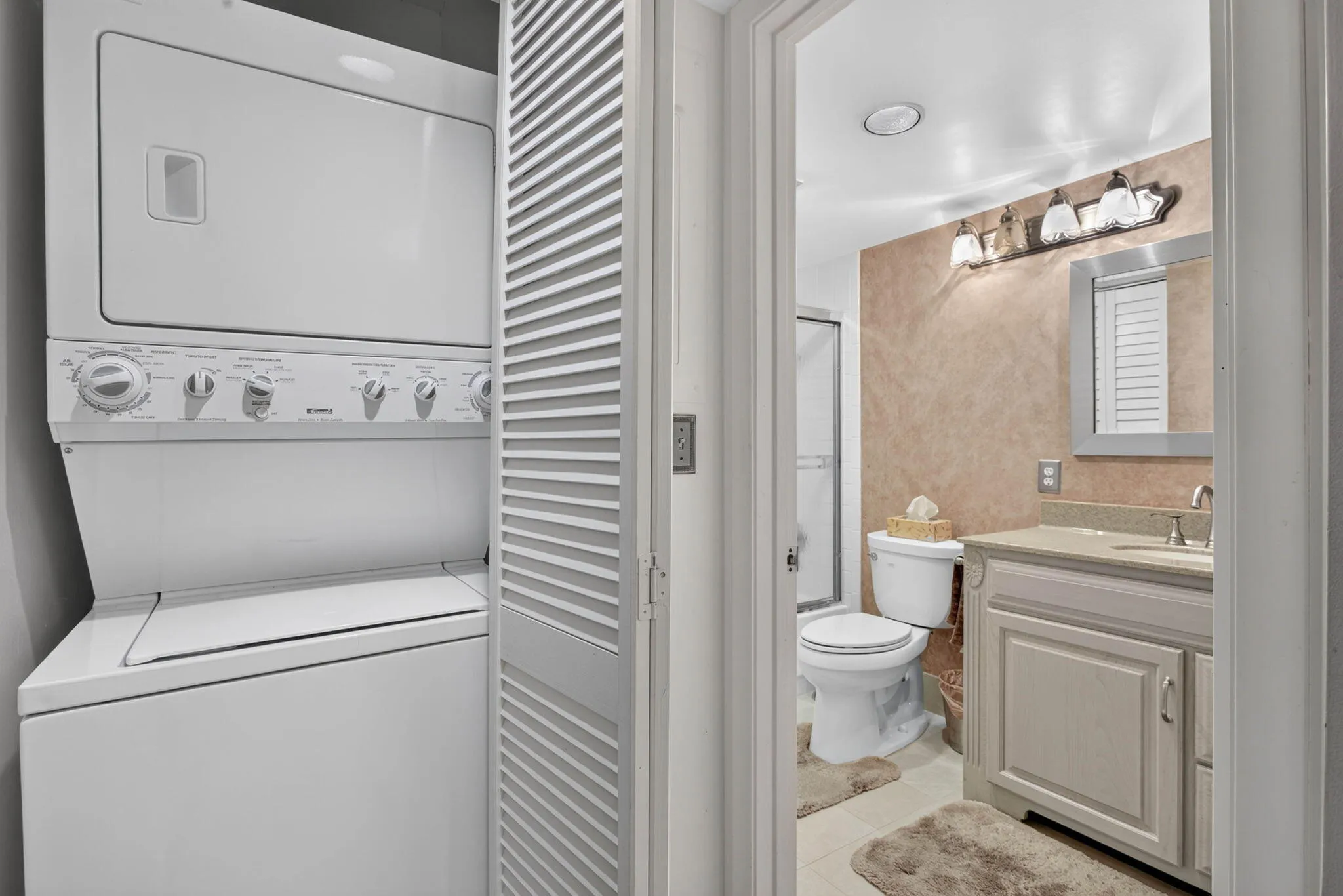 WASHER DRYER