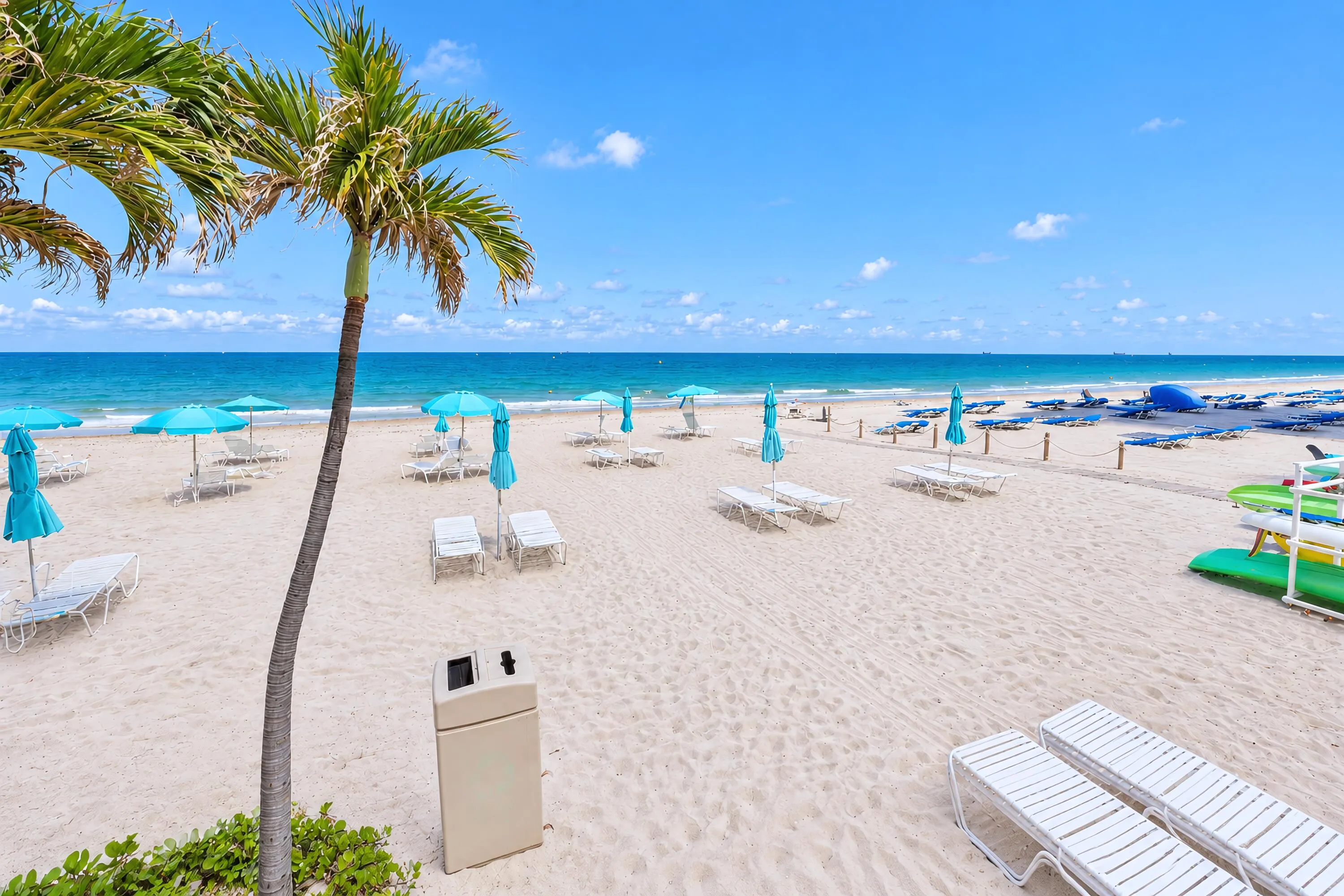 Private Beach w/ Beach Service