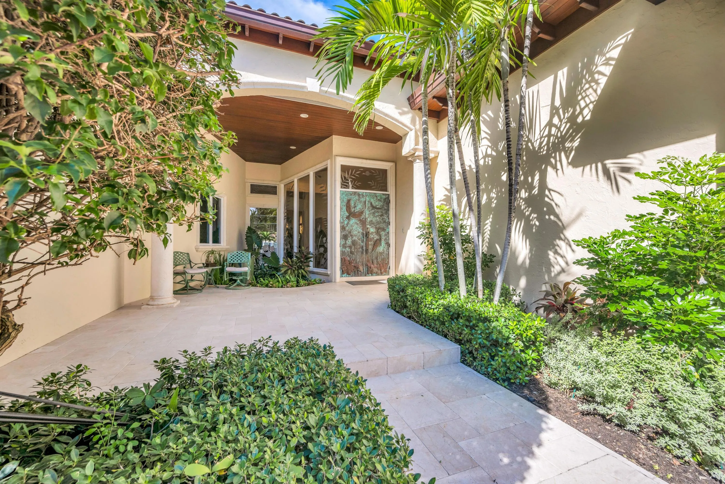 2507 BARCELONA DR-31