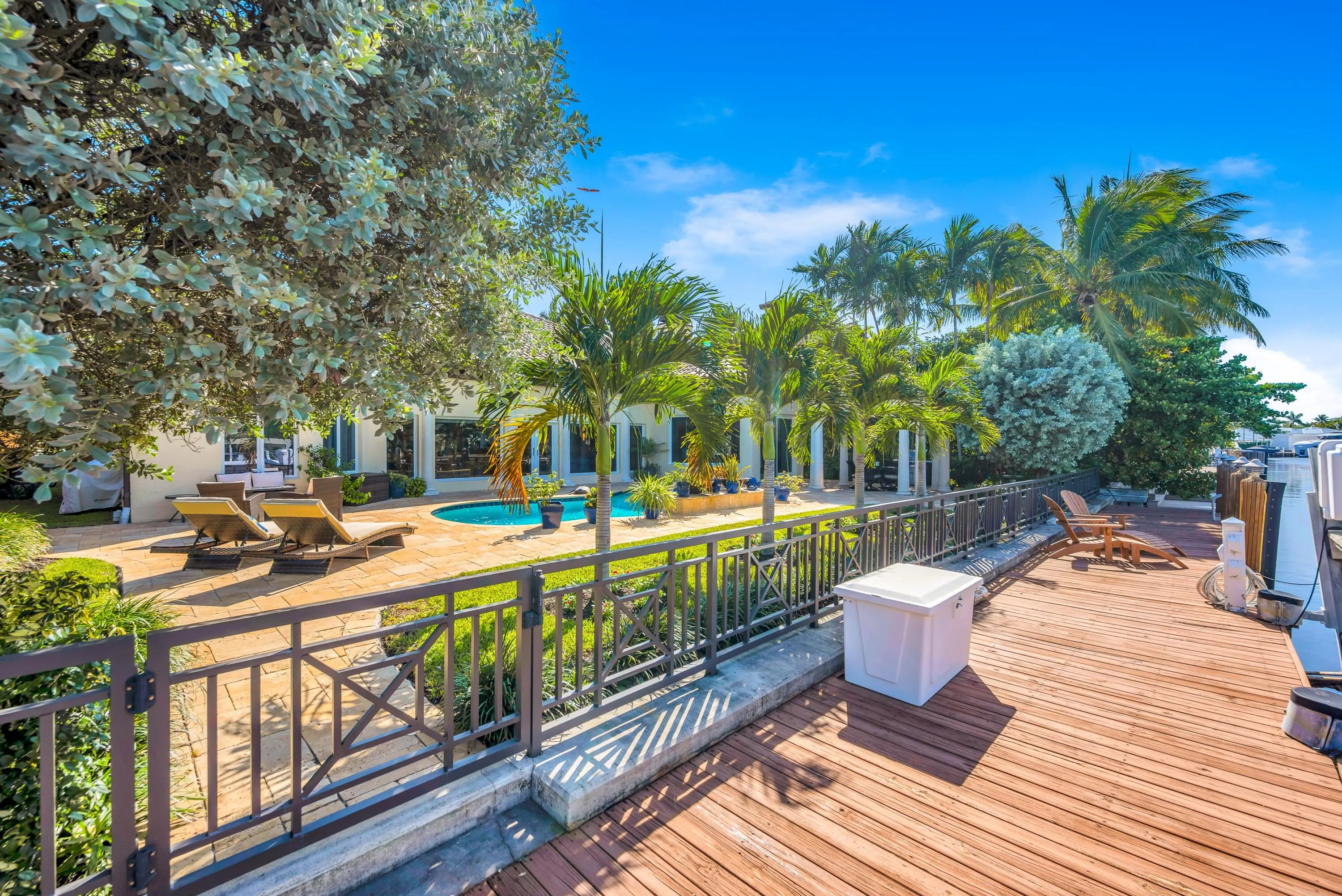 2507 BARCELONA DR-8