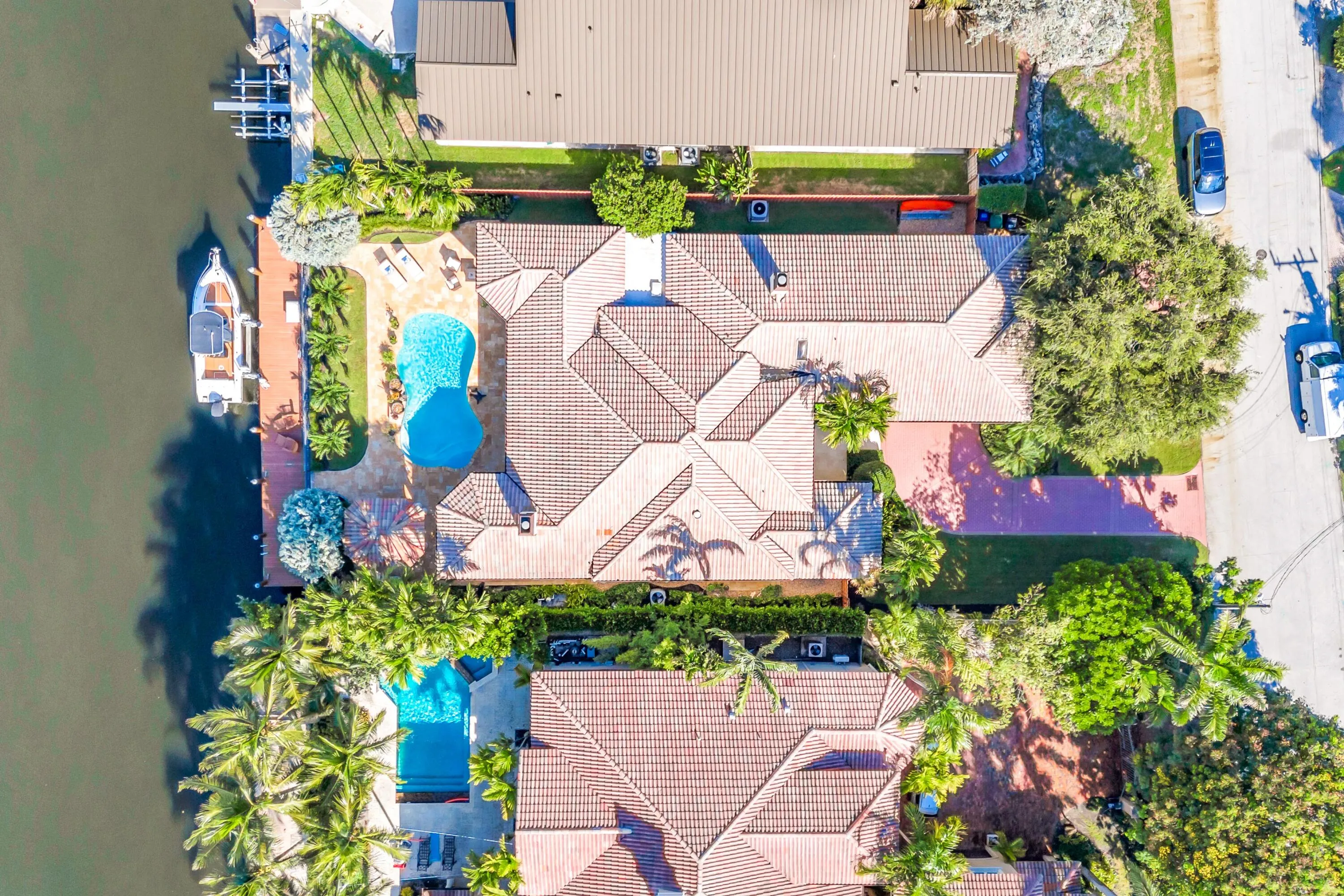 2507 BARCELONA DR-113