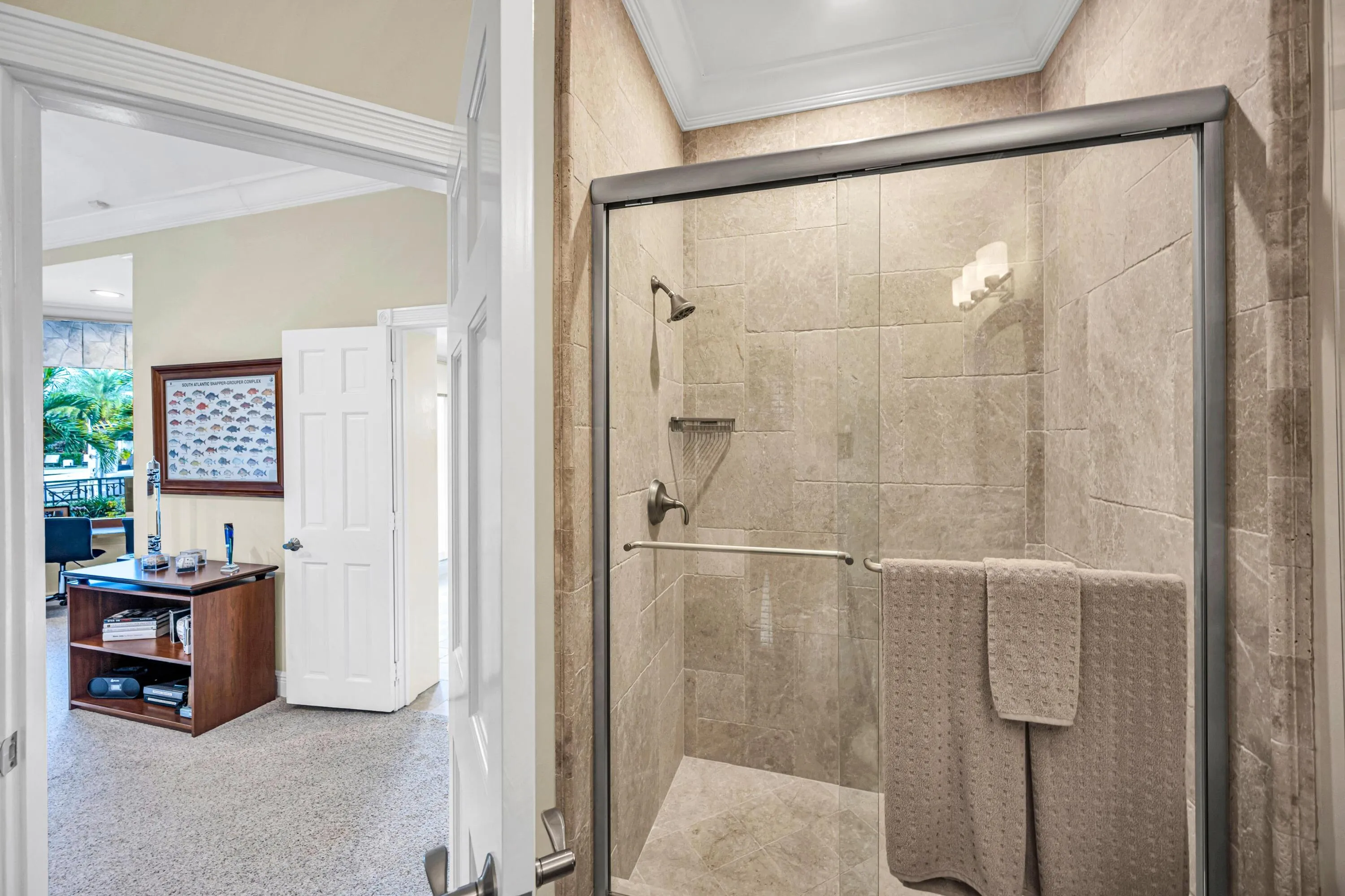 2507 BARCELONA DR-37
