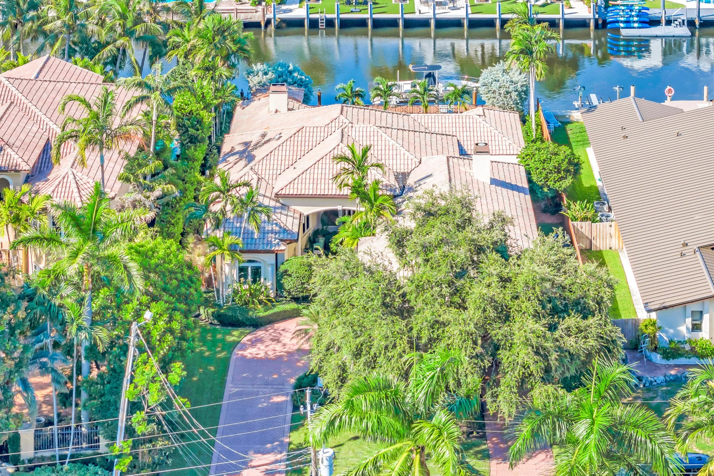 2507 BARCELONA DR-106