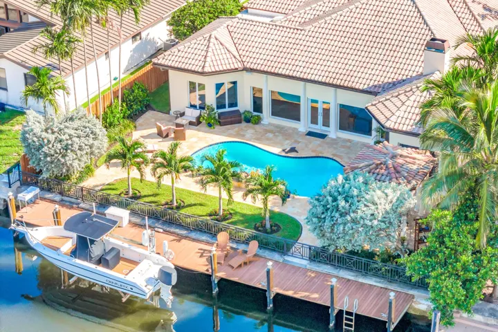2507 BARCELONA DR-109