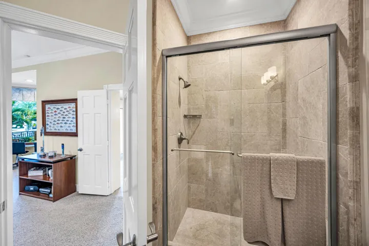 2507 BARCELONA DR-37