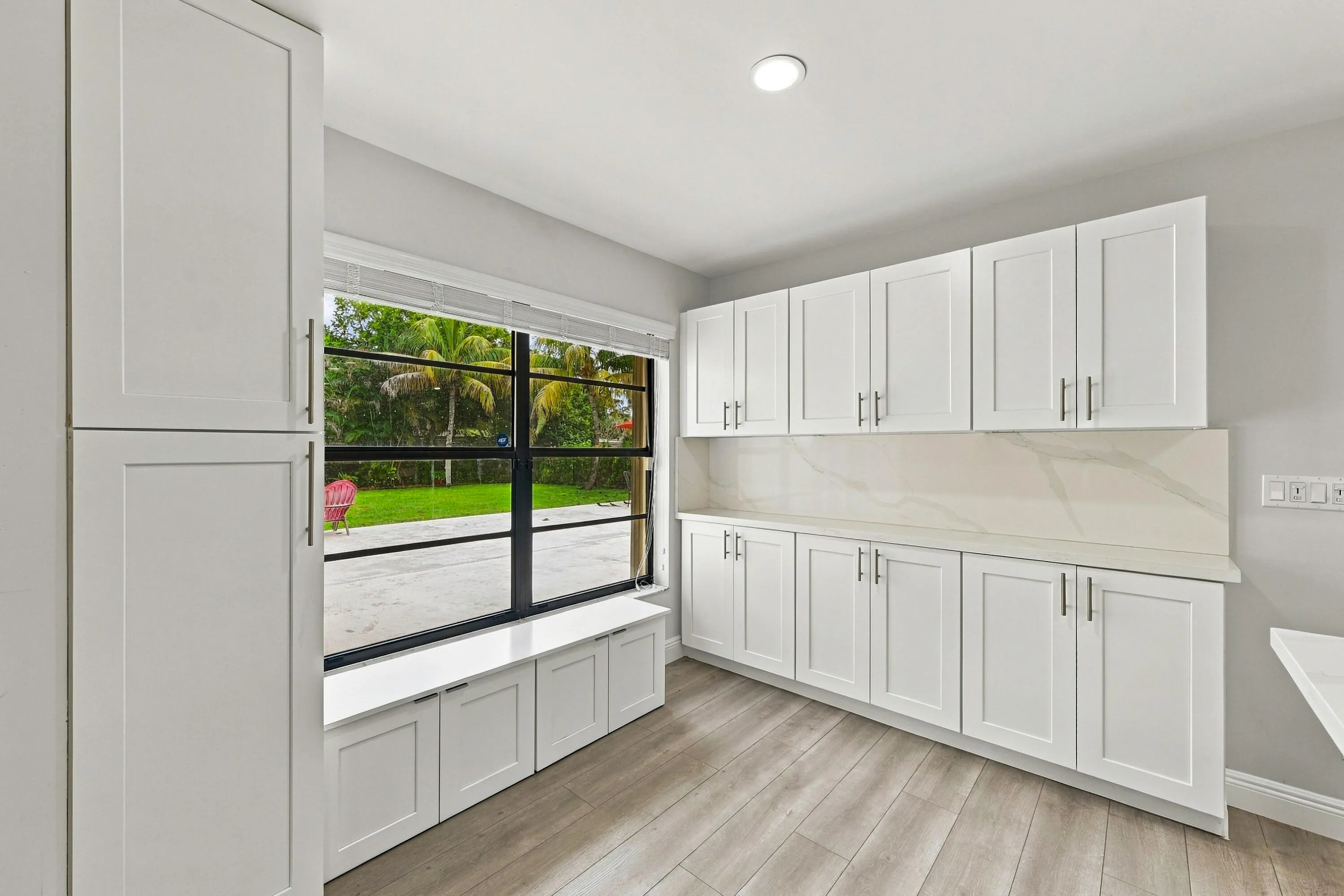 Coffee Bar & Storage