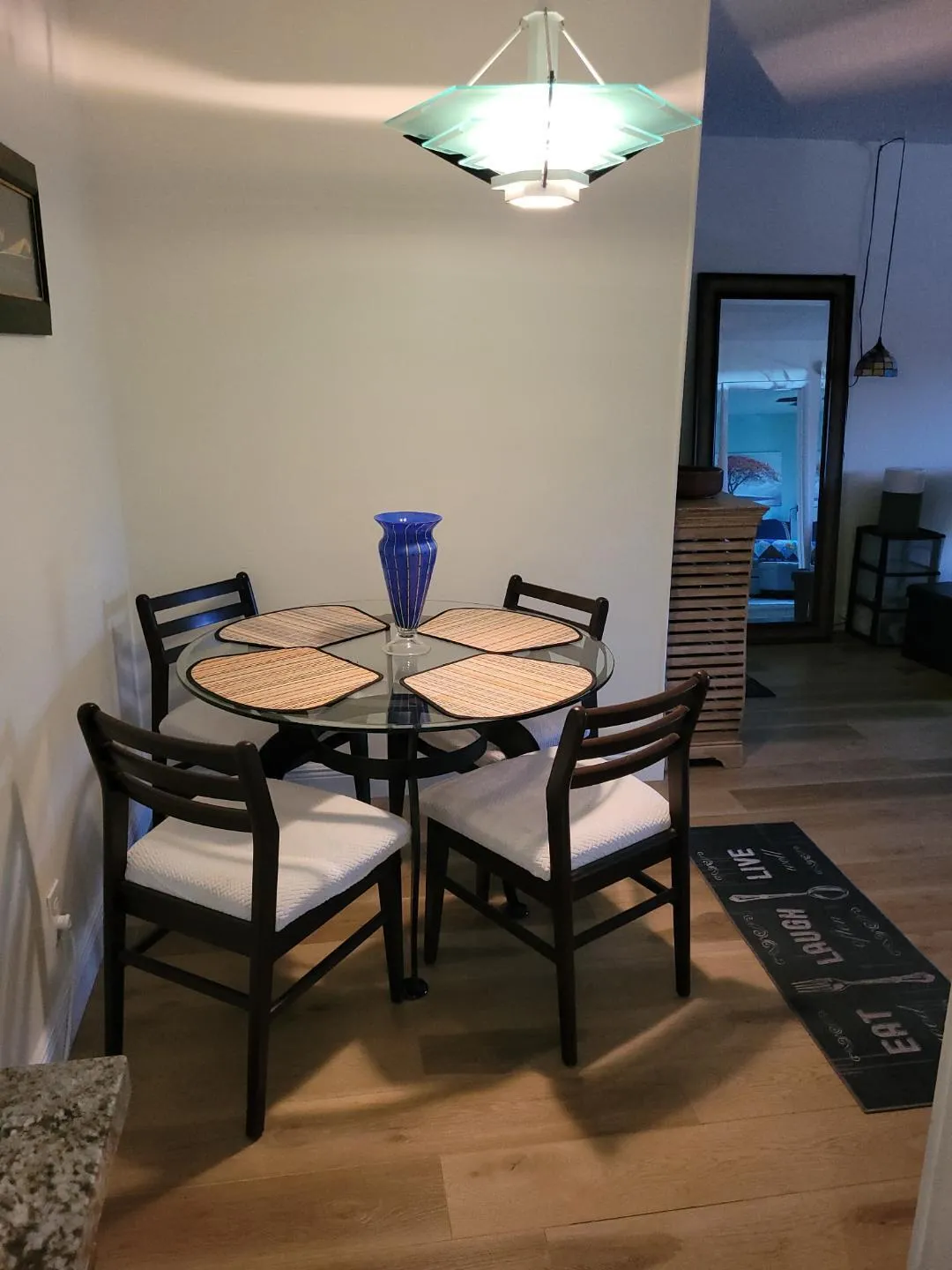 dining 1