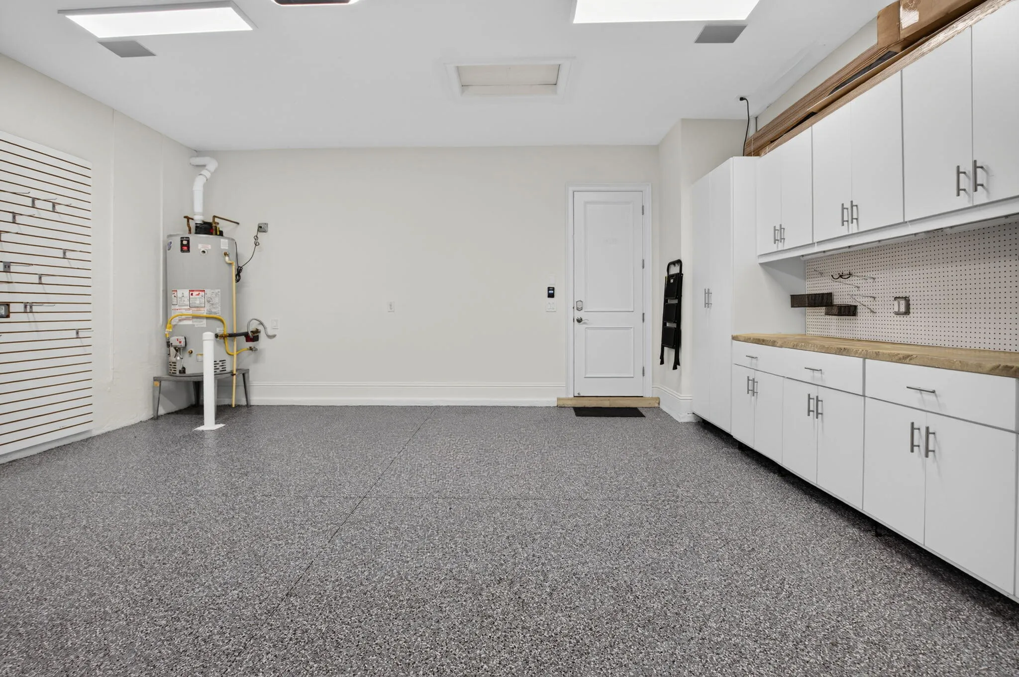 Property photo 64