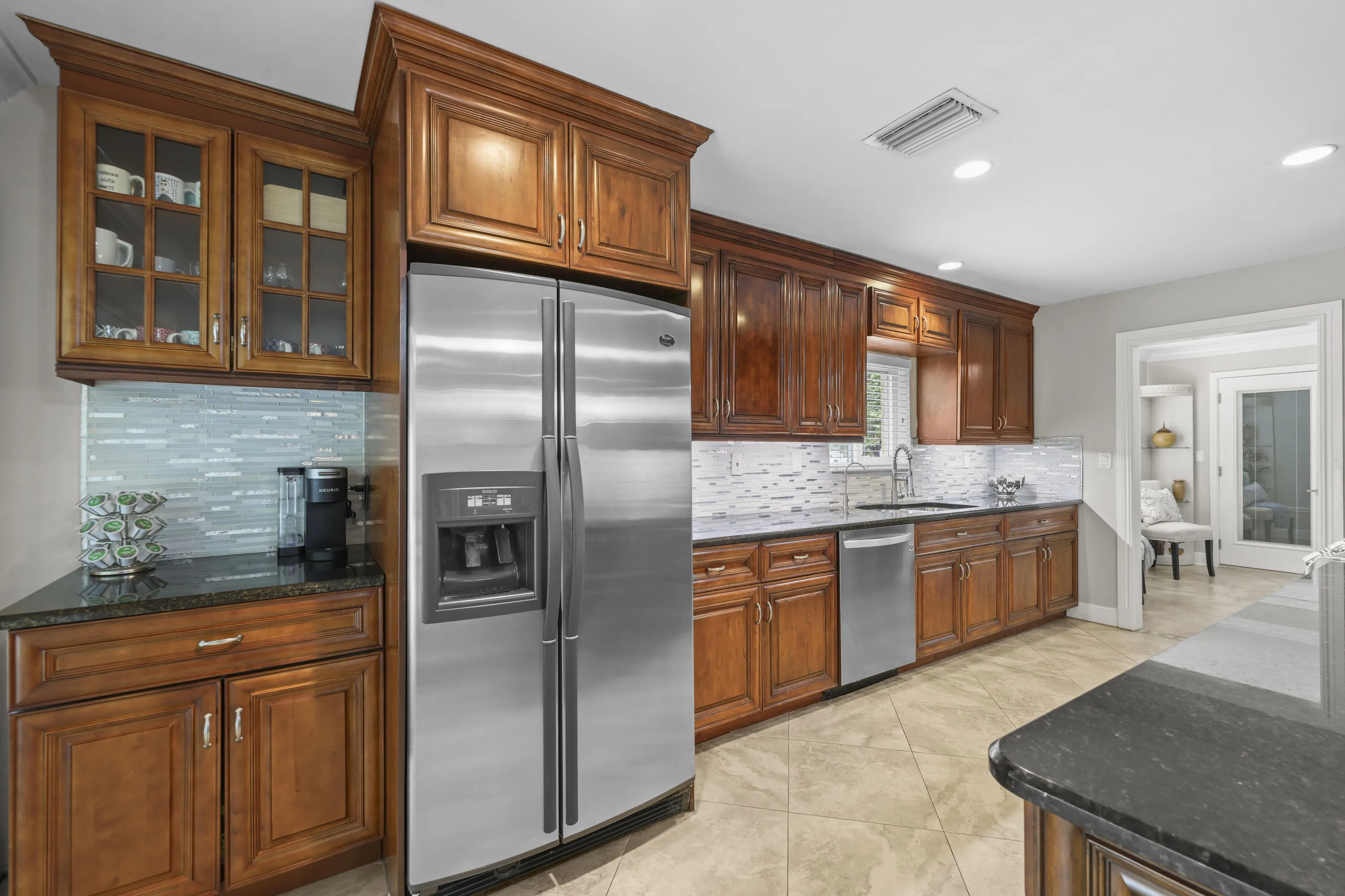 992 NW 83rd Dr - 20.jpg-FULL