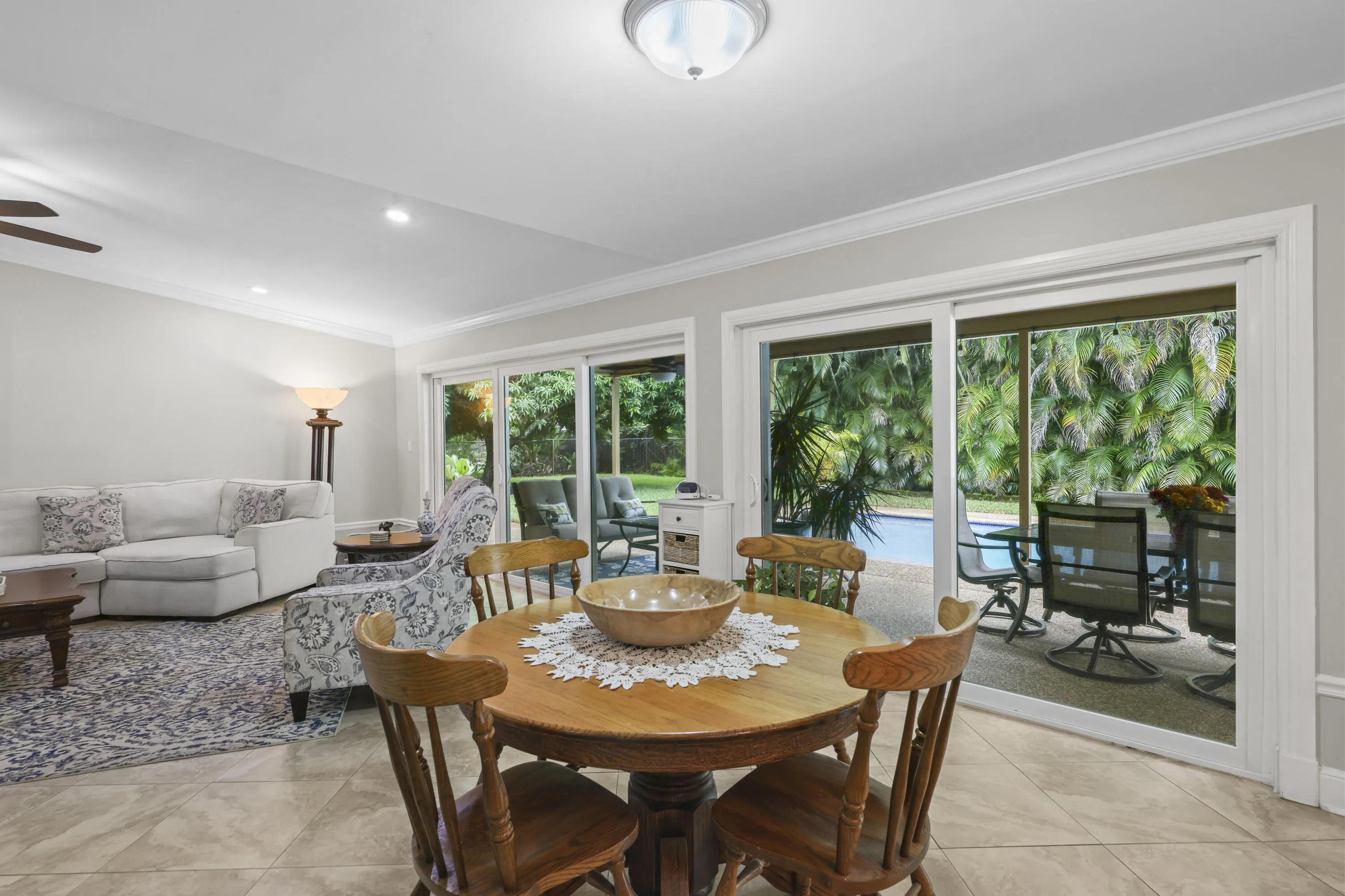 992 NW 83rd Dr - 18.jpg-FULL
