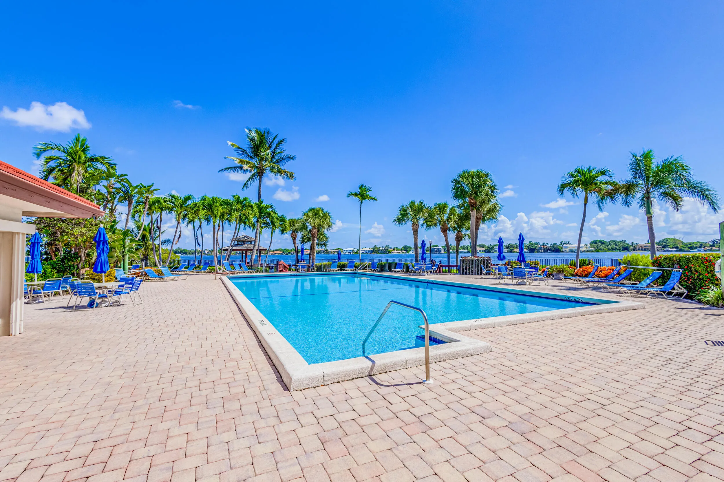 HEATED POOL