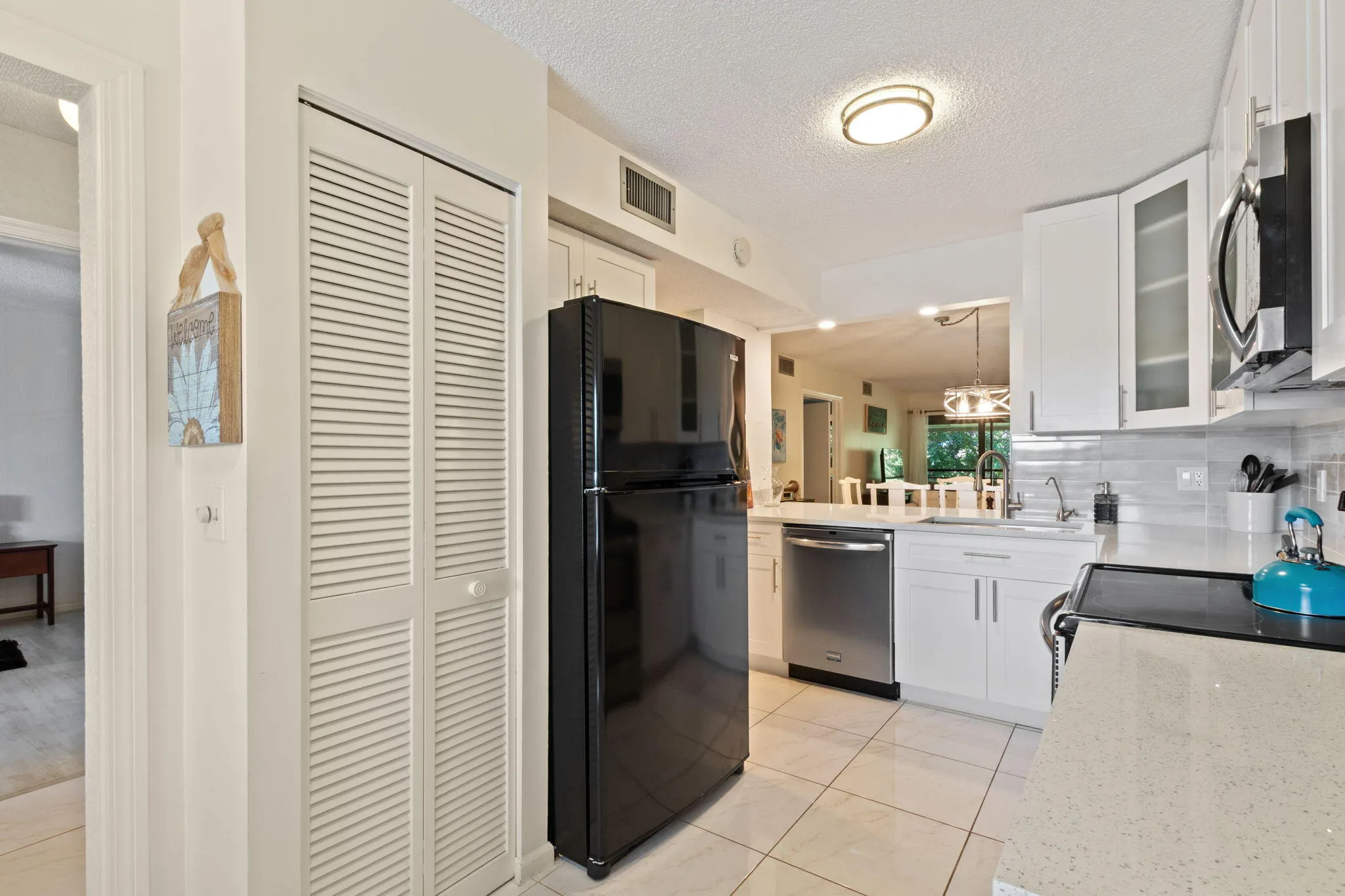 11-web-or-mls-5380-cedar-lake-dr-304