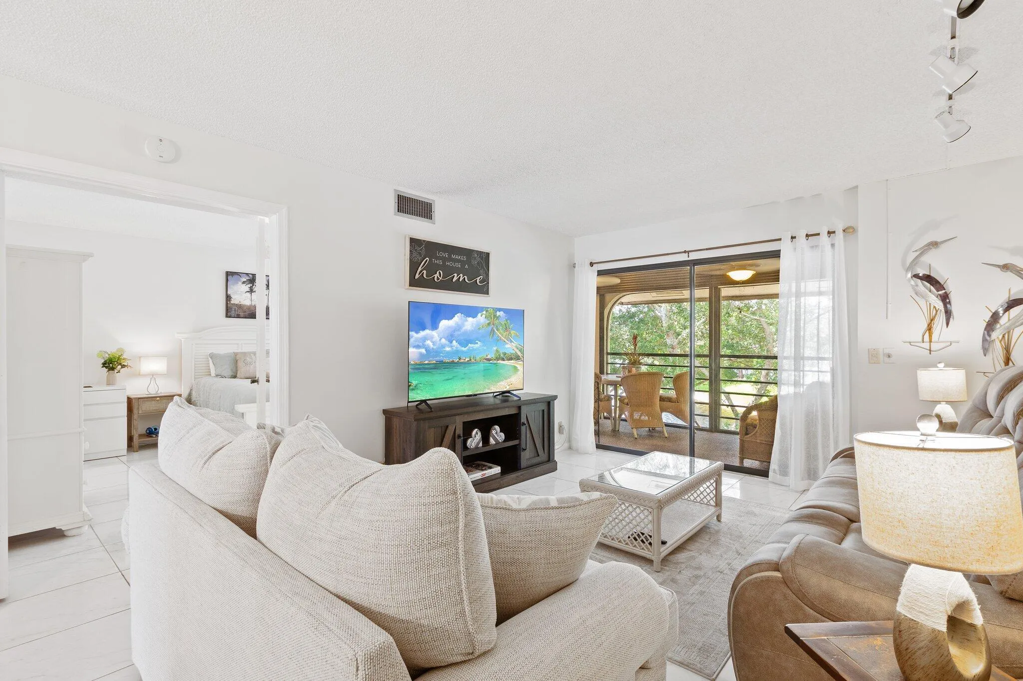 7-web-or-mls-5380-cedar-lake-dr-304